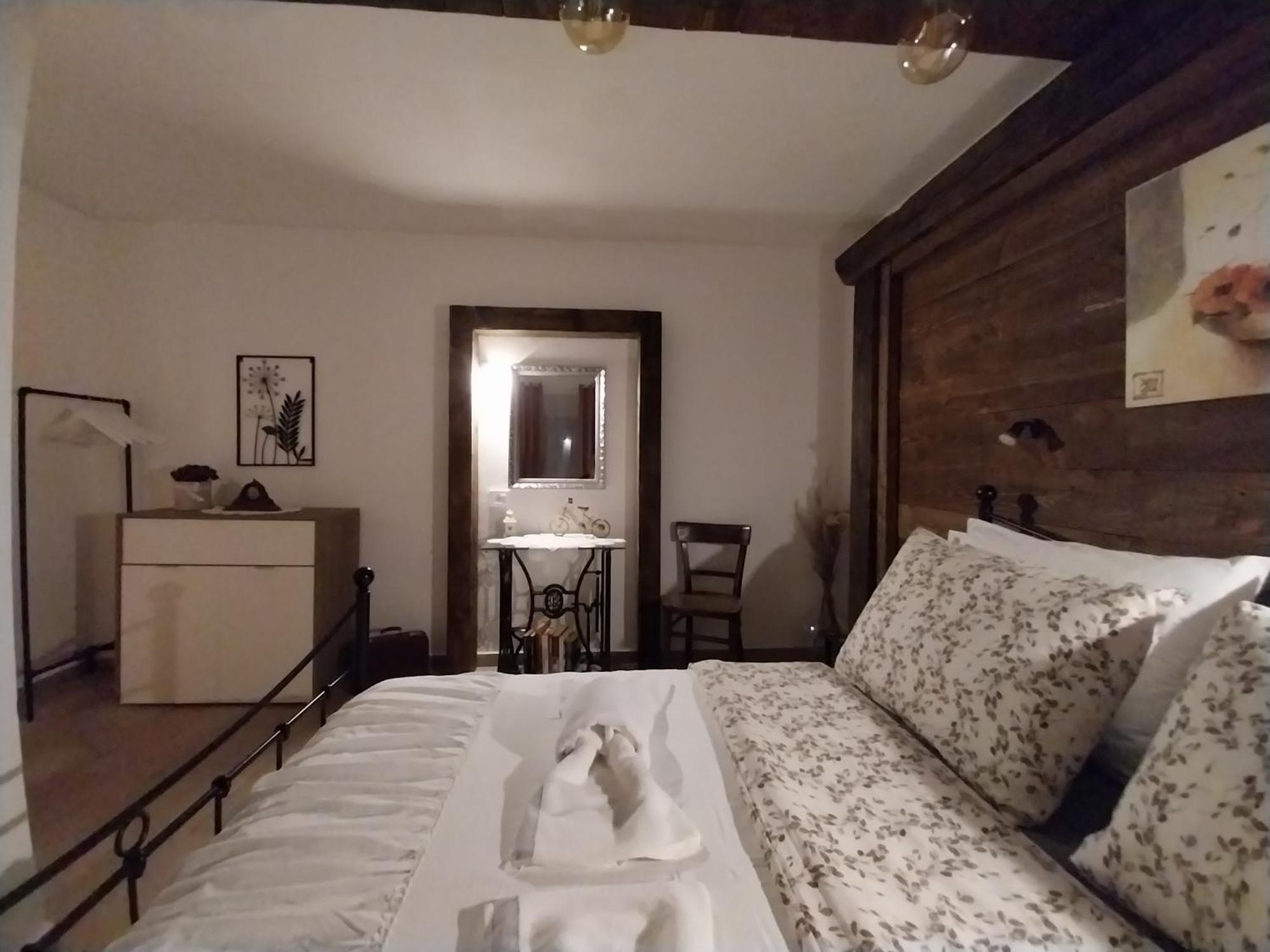 Apartment Ada Bed & Breakfast Gračac Habitación foto